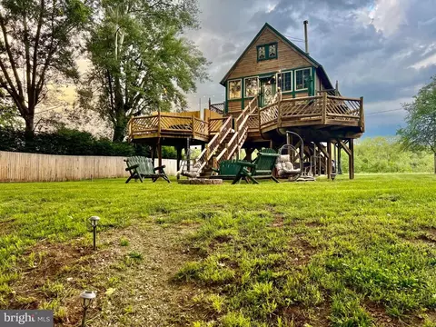 1431 Fort Stover, Luray, VA 22835