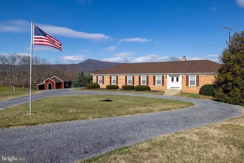 313 Pass Run Rd, Luray, VA 22835 photo 2