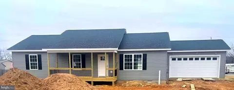 535 Leola Loop, Stanley, VA 22851 photo 2