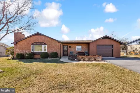 24 Springview Blvd, Luray, VA 22835