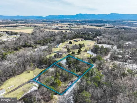 Park View Dr, Luray, VA 22835