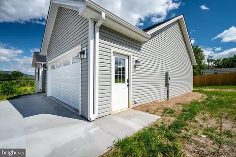 407 Leola Loop, Stanley, VA 22851 photo 26