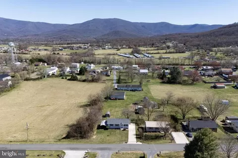 184 Roundhead Dr, Stanley, VA 22851 photo 49