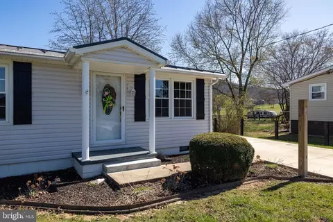 184 Roundhead Dr, Stanley, VA 22851 photo 32