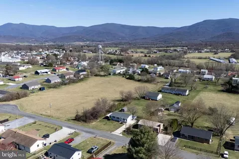 184 Roundhead Dr, Stanley, VA 22851 photo 48
