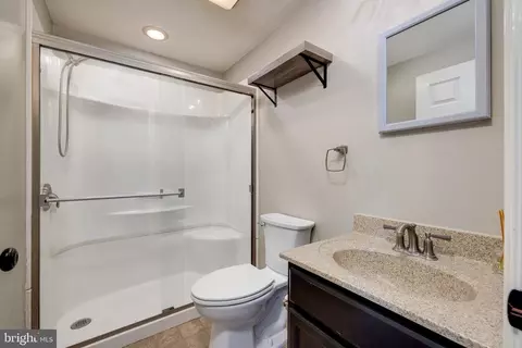 184 Roundhead Dr, Stanley, VA 22851 photo 28