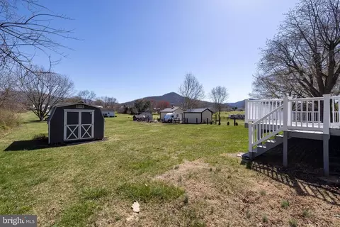 184 Roundhead Dr, Stanley, VA 22851 photo 42