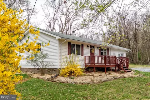 275 Ida Hollow Rd, Luray, VA 22835