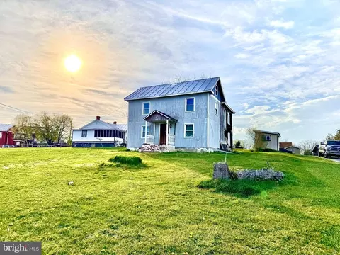206 Masonic Dr, Stanley, VA 22851