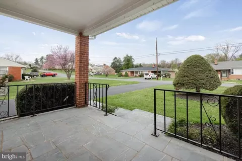 13 Springcrest Dr, Luray, VA 22835 photo 6