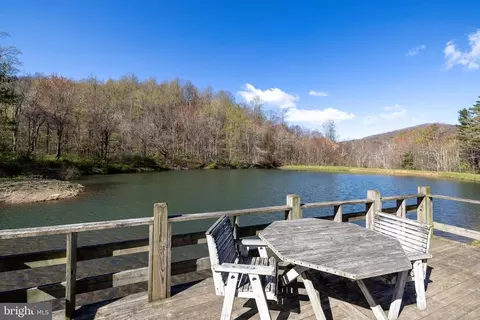Cherry Tree Ln, Stanley, VA 22851 photo 8