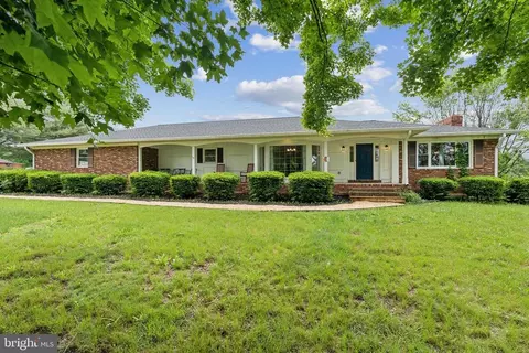 120 Jessie Mae Ln, Luray, VA 22835