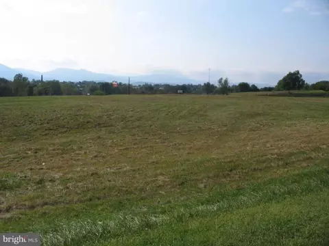 Cottage Dr., Luray, VA 22835