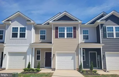 144 Rae Ct, Luray, VA 22835