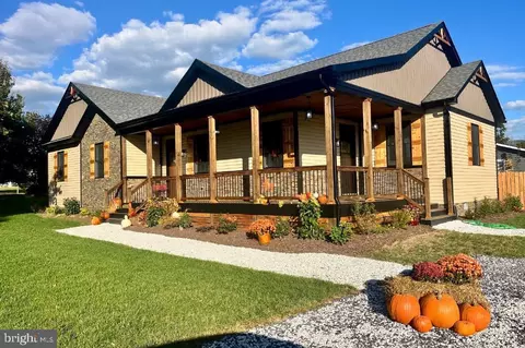 6 Antioch Rd, Luray, VA 22835