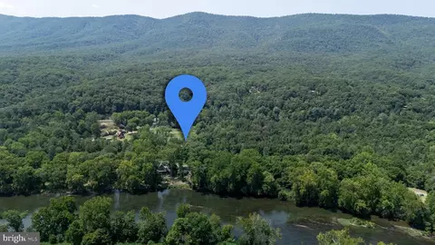 Fishermans Ln, Luray, VA 22835