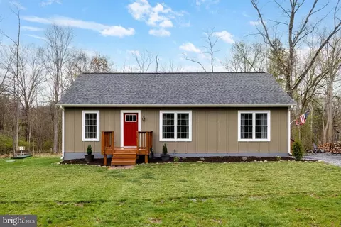 147 Fishermans Ln, Luray, VA 22835