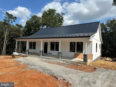 681 Mill Creek Rd, Luray, VA 22835