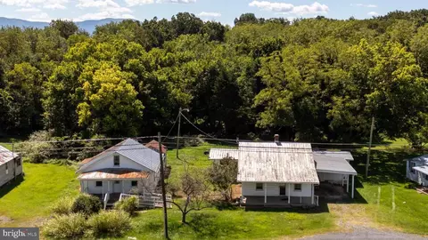 1819 Us Highway 211 W, Luray, VA 22835
