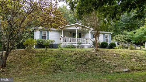 287 Mockingbird Ln, Luray, VA 22835