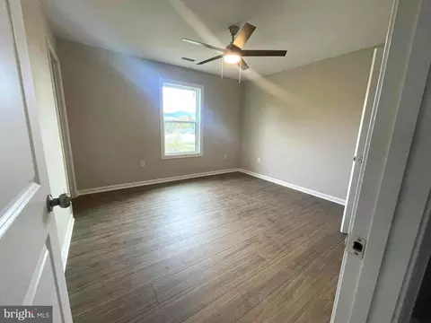 511 Fifth St, Luray, VA 22835 photo 24