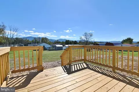 511 Fifth St, Luray, VA 22835 photo 35