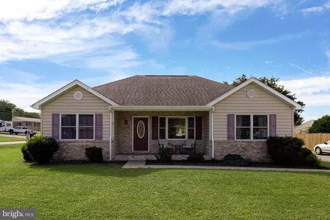10 Cumbia Ave, Luray, VA 22835
