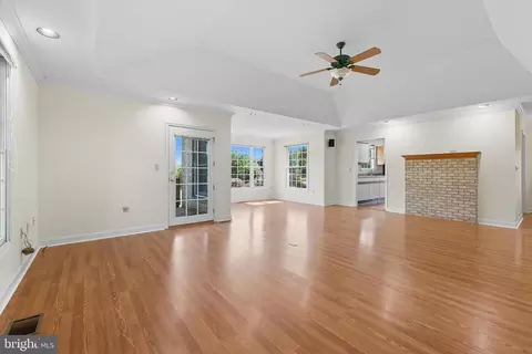 4 Constitution Ave, Luray, VA 22835 photo 8