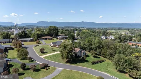 4 Constitution Ave, Luray, VA 22835 photo 63