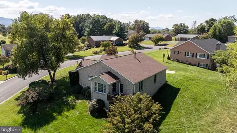 4 Constitution Ave, Luray, VA 22835 photo 58