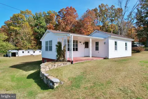1453 Redman Store Rd, Luray, VA 22835
