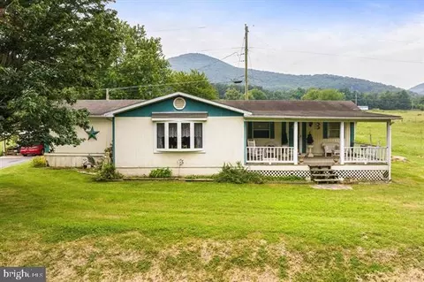 481 Eldon Yates Dr, Stanley, VA 22851 photo 2