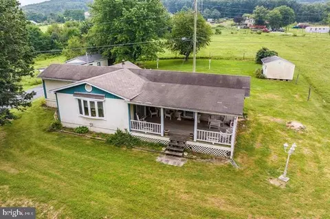 481 Eldon Yates Dr, Stanley, VA 22851 photo 7