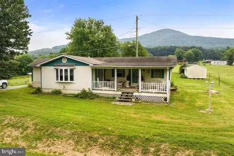 481 Eldon Yates Dr, Stanley, VA 22851 photo 4