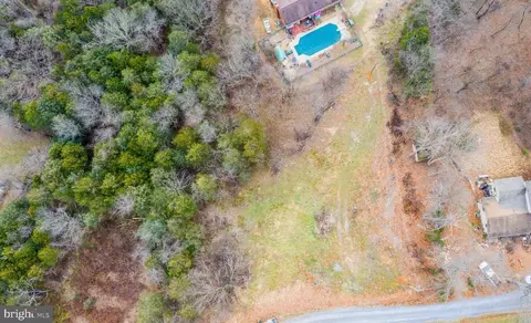 Riverview Dr, Luray, VA 22835