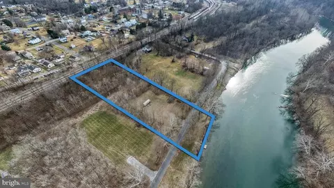 0 Shenandoah River Rd, Shenandoah, VA 22849