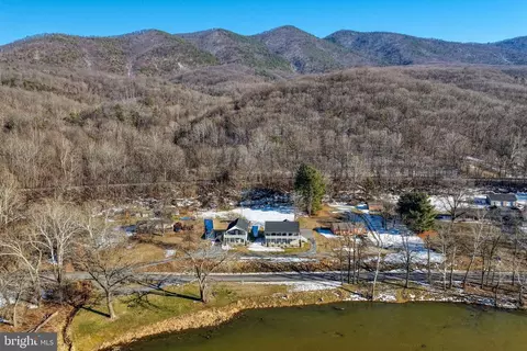 39 Whistle Ln, Shenandoah, VA 22849