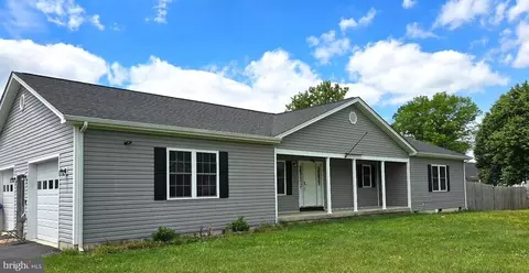 300 Park Rd, Stanley, VA 22851