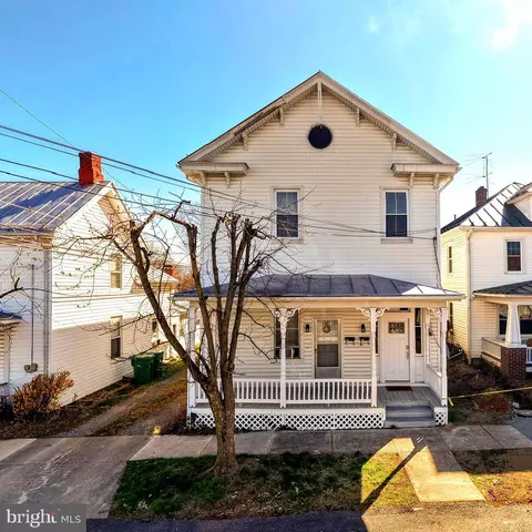 10 N Deford Ave N, Luray, VA 22835