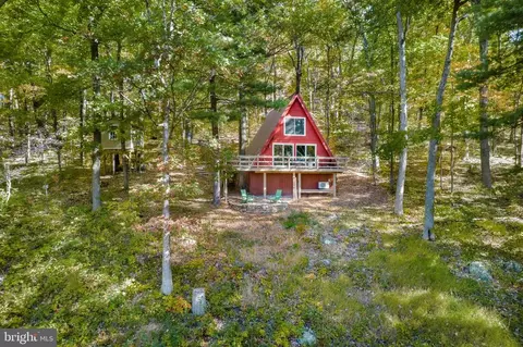 698 Valley View Rd, Rileyville, VA 22650