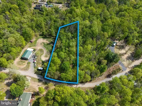 Cross Creek Rd, Luray, VA 22835