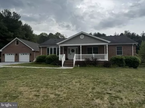 90 Jeep Ln, Elkton, VA 22827