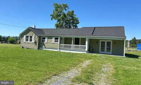 2171 Dry Run Rd, Luray, VA 22835