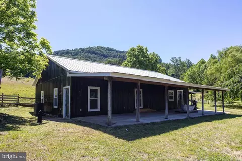 3257 Ida Rd, Luray, VA 22835