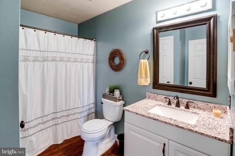 6 El Charro Ln, Washington, VA photo 10