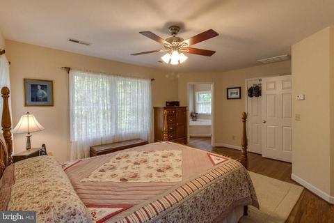 98 Richmond Rd, Castleton, VA 22716 photo 14