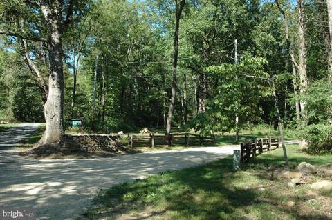 104 Mill Hill Rd, Huntly, VA 22640 photo 2