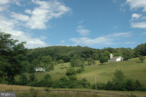 444 Scrabble Rd, Castleton, VA 22716 photo 1