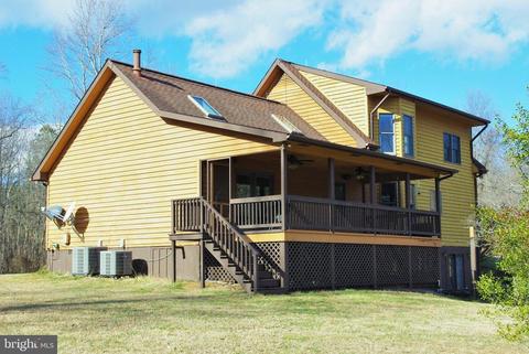 11 Gaschs Ln, Castleton, VA 22716 photo 3