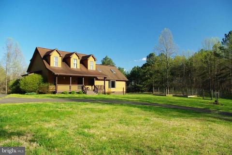 11 Gaschs Ln, Castleton, VA 22716 photo 1